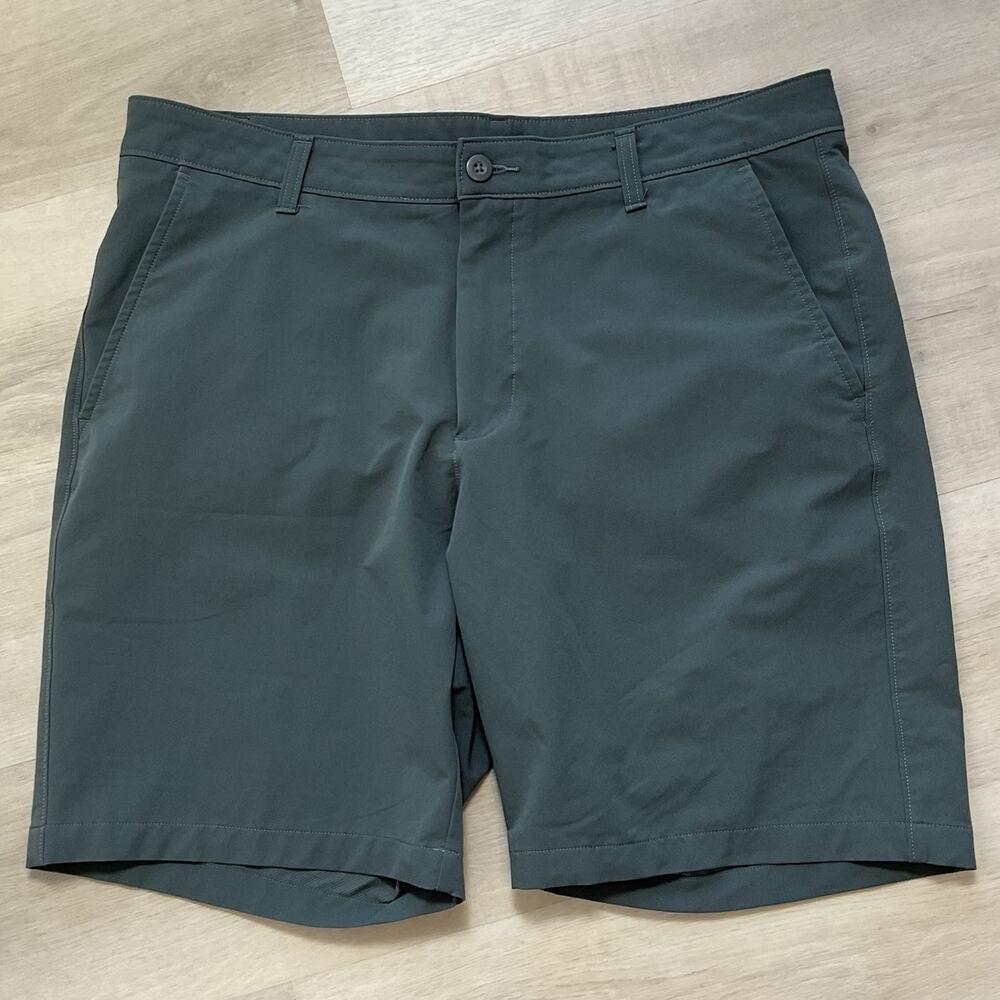 Underarmour Mens Performance Golf Shorts Grey Size 38